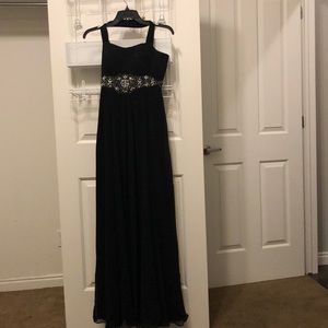 Black prom dress
